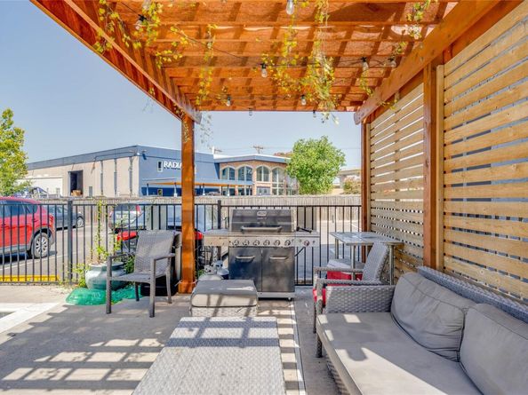 909 Reinli ST 222, Austin TX 78751