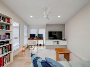 909 Reinli ST 222, Austin TX 78751