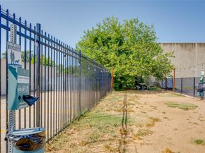 909 Reinli ST 222, Austin TX 78751