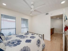 909 Reinli ST 222, Austin TX 78751