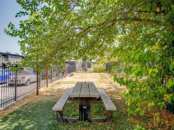 909 Reinli ST 222, Austin TX 78751