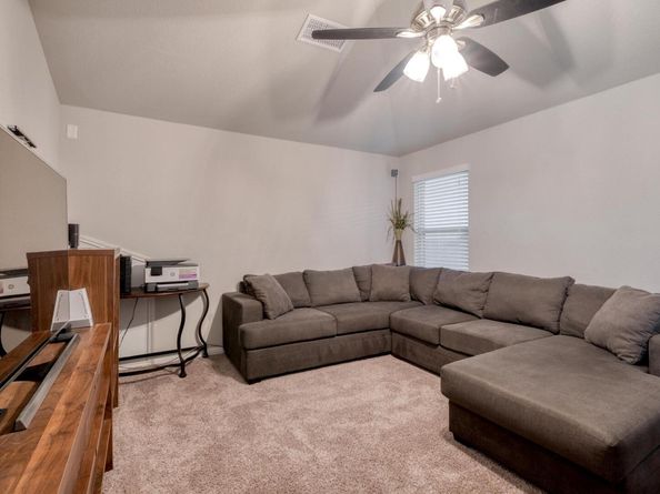 19028 Quebrada DR, Pflugerville TX 78660