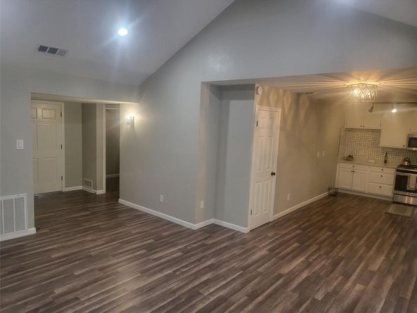 1110 Blue Ridge DR, Austin TX 78753