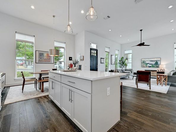 4806 Springdale RD, Austin TX 78723