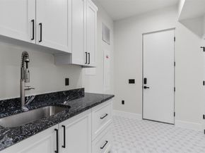 818 Stark ST A, Austin TX 78756