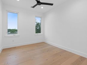 3412 Blumie ST 1, Austin TX 78745