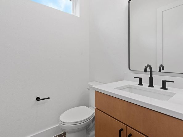 3412 Blumie ST 1, Austin TX 78745
