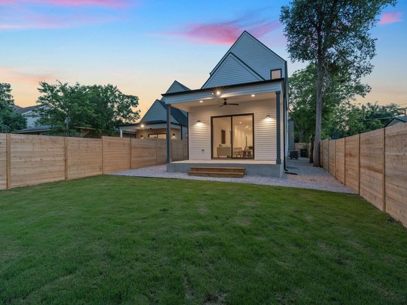 3412 Blumie ST 1, Austin TX 78745