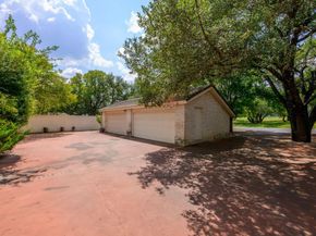 1 Crystal Springs CT G, The Hills TX 78738