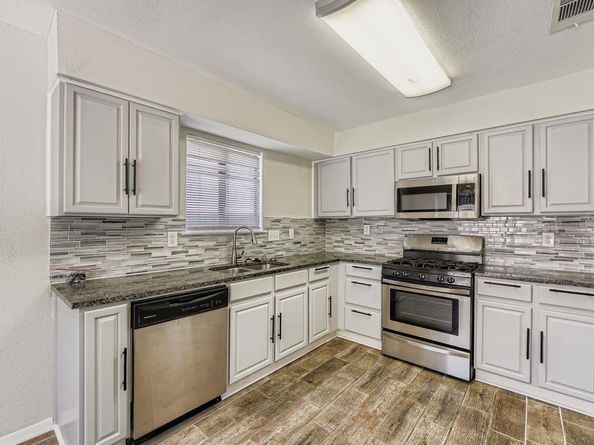 1408 Wroxton WAY, Round Rock TX 78664