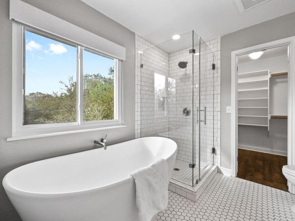7041 Ridge Oak RD, Austin TX 78749