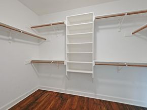 7041 Ridge Oak RD, Austin TX 78749