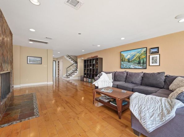 6507 Mesa DR, Austin TX 78731