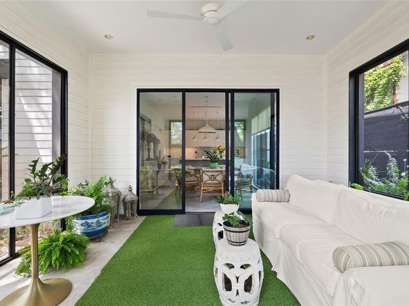 402 Crockett ST, Austin TX 78704