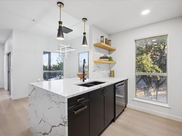 6000 Shepherd Mountain CV 1916, Austin TX 78730