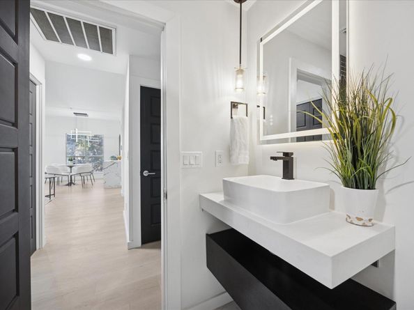 6000 Shepherd Mountain CV 1916, Austin TX 78730