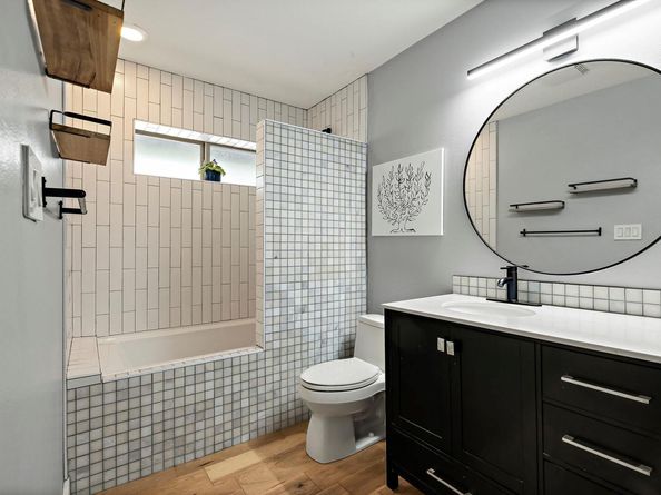 1115 W 10th ST 100, Austin TX 78703
