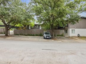 1503 W 9th ST 204, Austin TX 78703