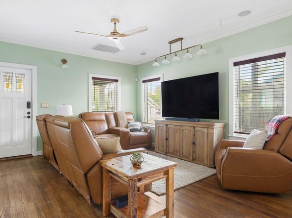 1003 Blanco ST, Austin TX 78703