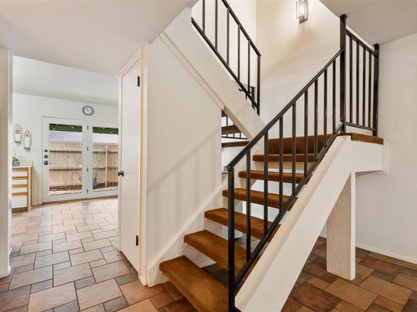 9504 Quail Village LN, Austin TX 78758