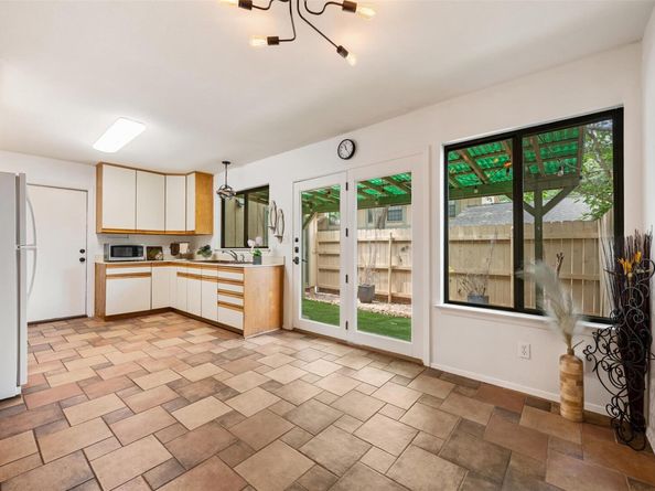 9504 Quail Village LN, Austin TX 78758