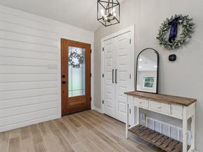806 Serenada DR, Georgetown TX 78628