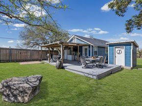 20811 Trapper LN, Lago Vista TX 78645