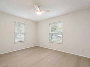 3112 Crosscreek DR, Austin TX 78757