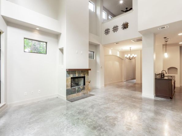 2310 Thornton A, Austin TX 78704