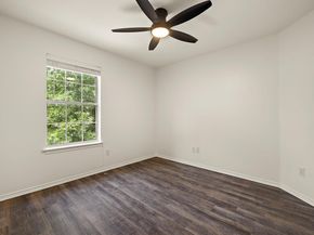 6042 Almelo DR, Round Rock TX 78681