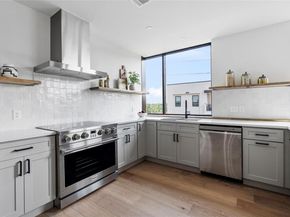 1800 E 4th ST 396, Austin TX 78702