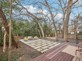 1114 Mariposa DR B, Austin TX 78704