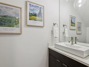 1114 Mariposa DR B, Austin TX 78704