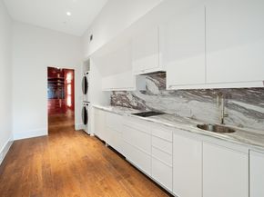 4500 River Wood CT, Austin TX 78731