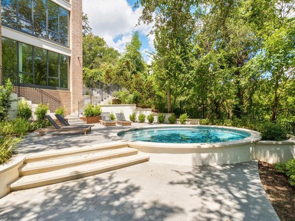 4500 River Wood CT, Austin TX 78731