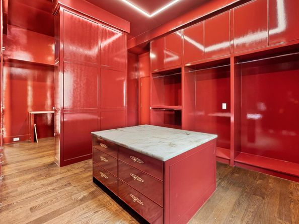 4500 River Wood CT, Austin TX 78731