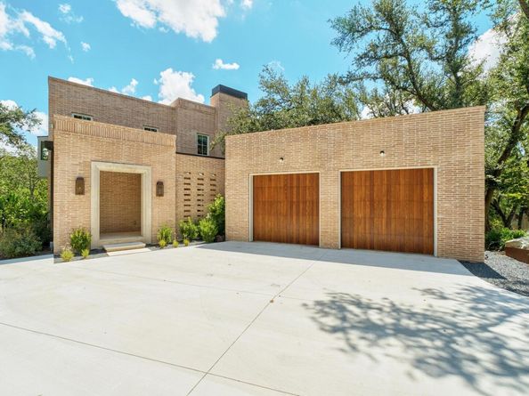 4500 River Wood CT, Austin TX 78731