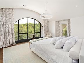 4500 River Wood CT, Austin TX 78731