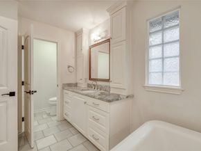 3927 Knollwood DR, Austin TX 78731