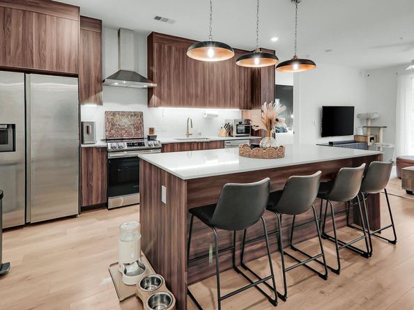 1701 Simond Ave 304, Austin TX 78723