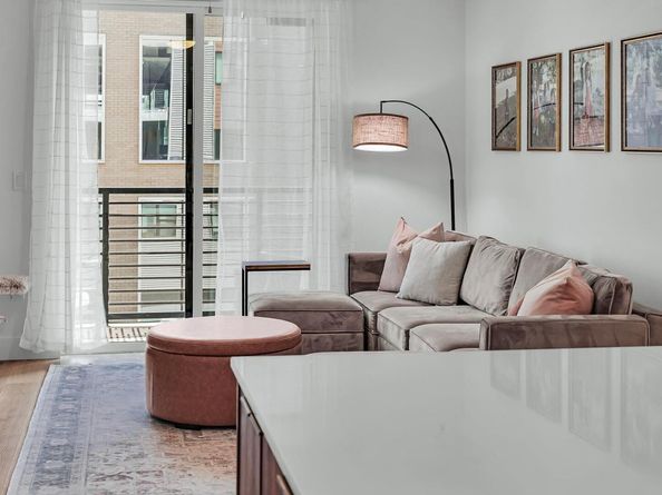 1701 Simond Ave 304, Austin TX 78723