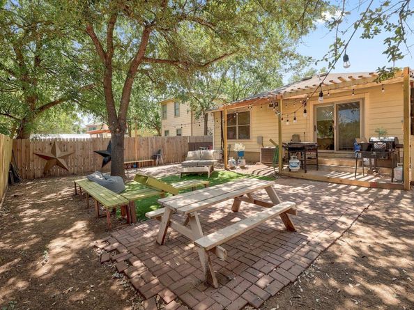4605 Cypress BND, Austin TX 78744