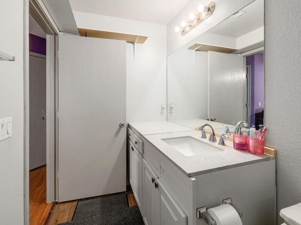 4605 Cypress BND, Austin TX 78744