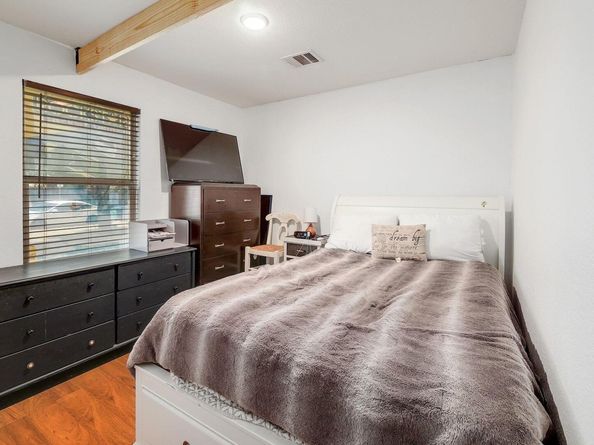 4605 Cypress BND, Austin TX 78744
