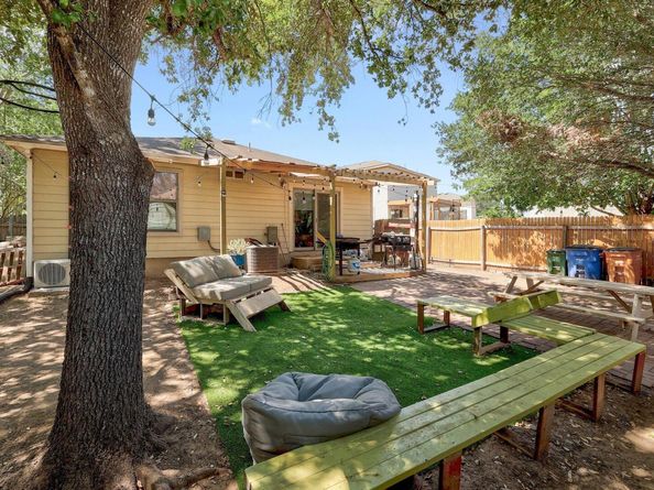 4605 Cypress BND, Austin TX 78744