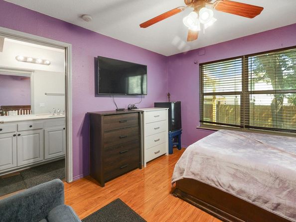 4605 Cypress BND, Austin TX 78744