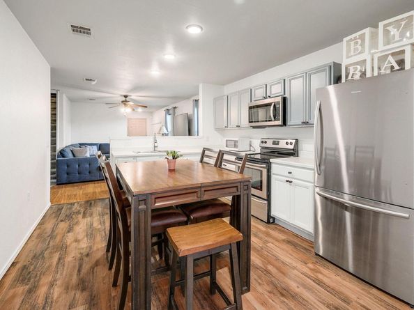 4605 Cypress BND, Austin TX 78744