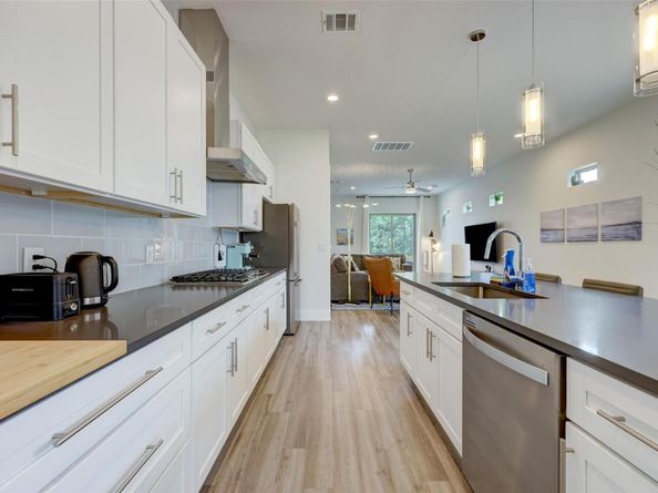 4705 Louis Ave A, Austin TX 78721