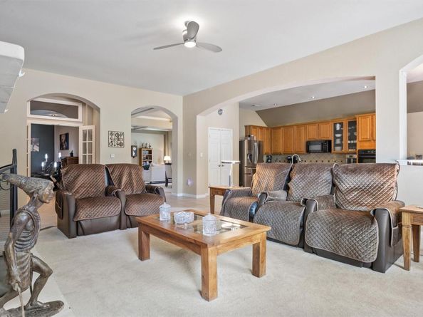 2204 Chincho DR, Pflugerville TX 78660
