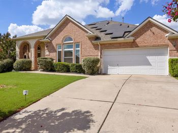 2204 Chincho DR